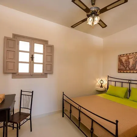 Hotel Prana Thera *
